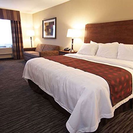 American Inn & Suites Parkers Prairie Room photo